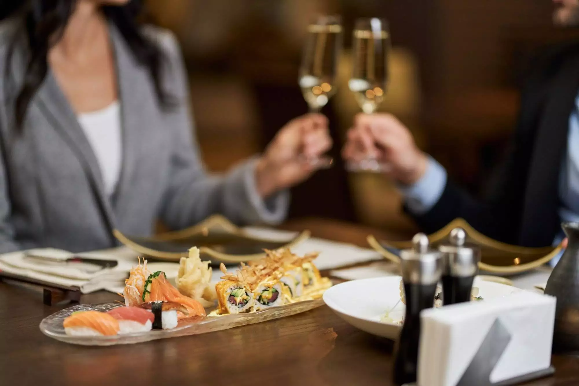 Brilliant date means dining with sushi and champagne
